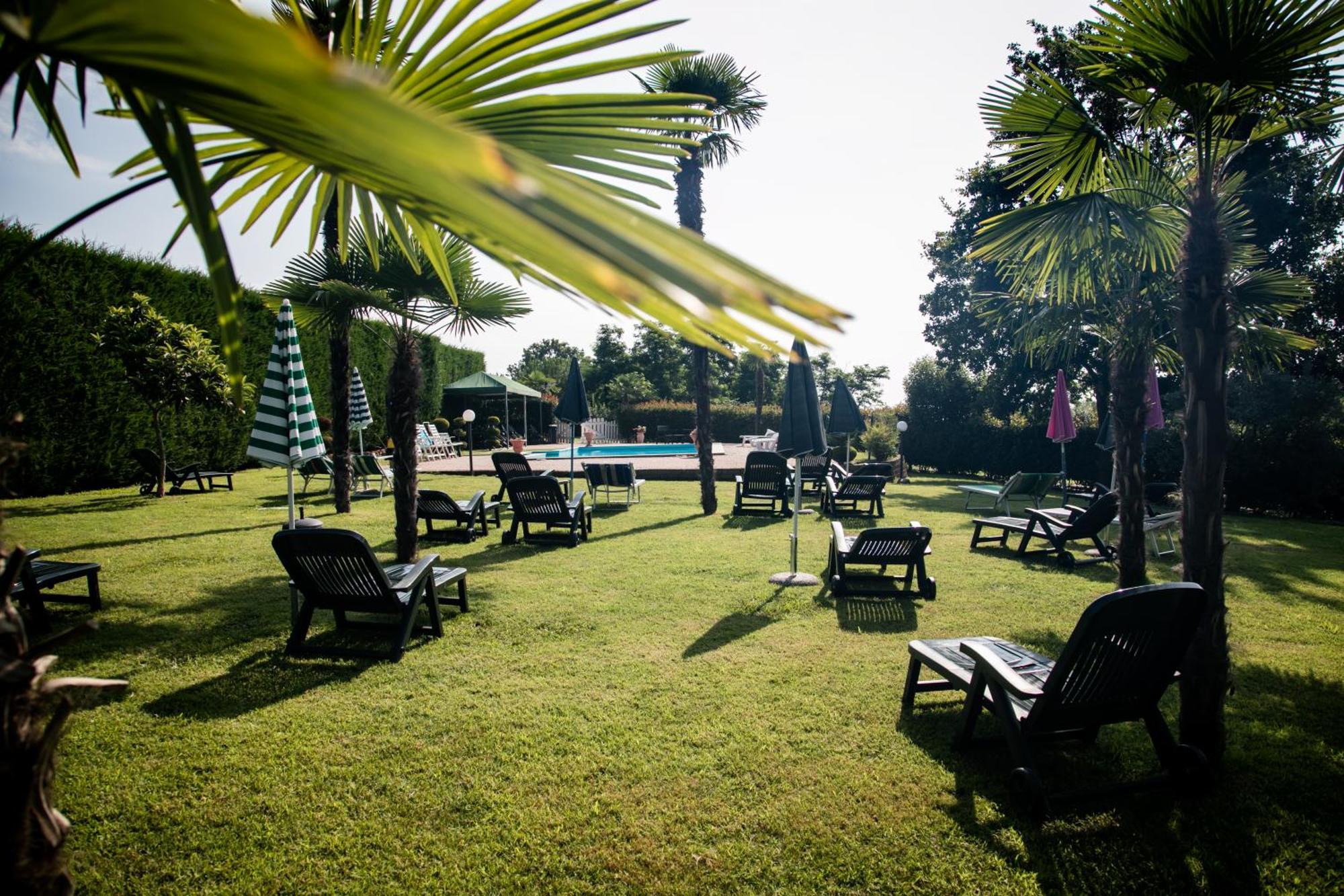 Agriturismo Parco Campofelice Lombardore Екстериор снимка