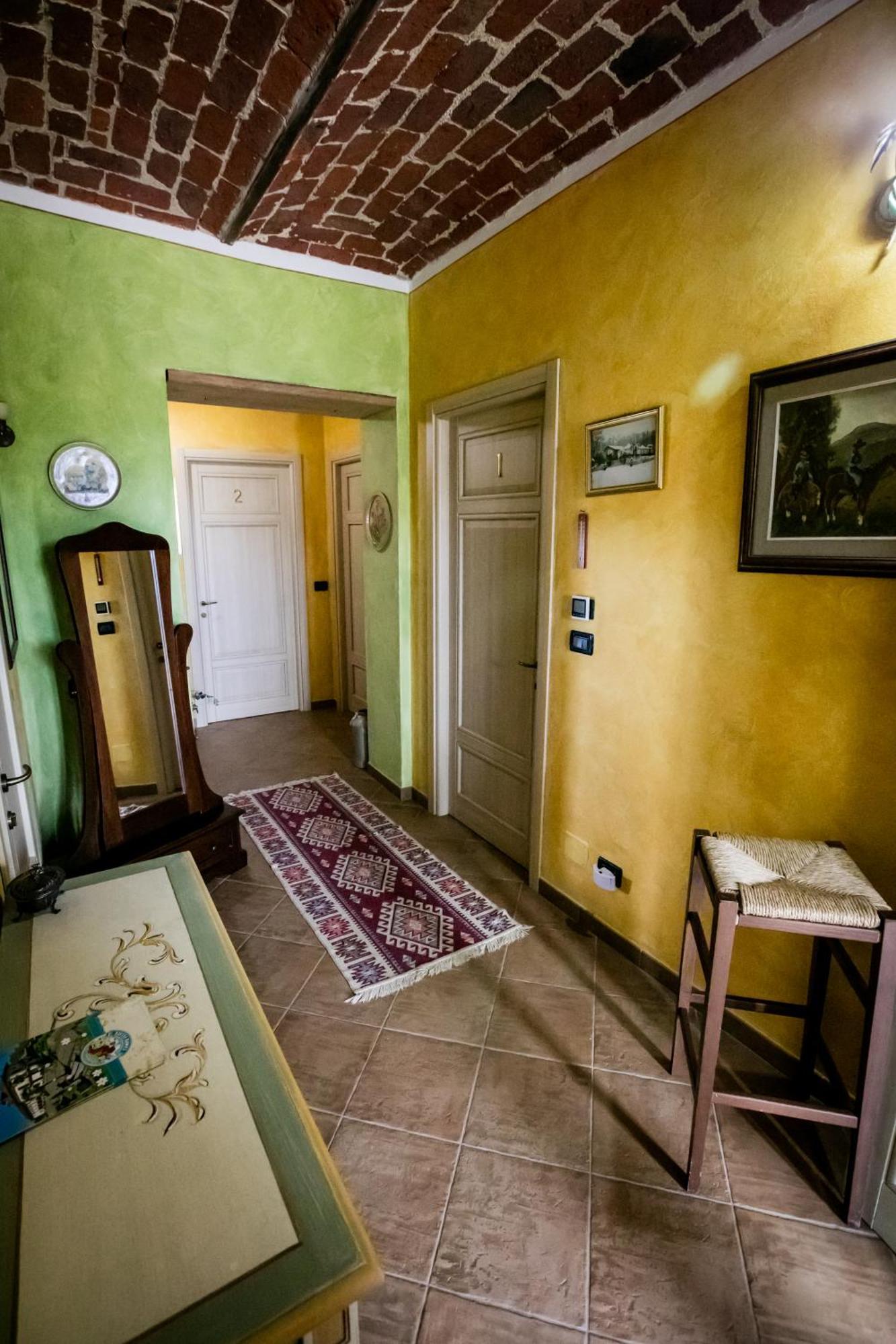 Agriturismo Parco Campofelice Lombardore Екстериор снимка