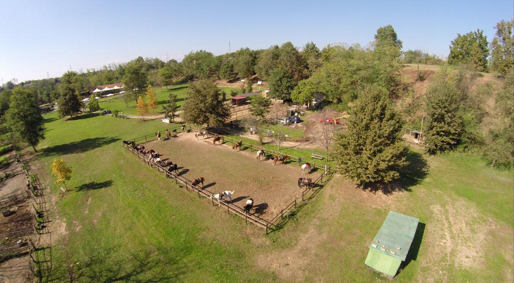 Agriturismo Parco Campofelice Lombardore Екстериор снимка