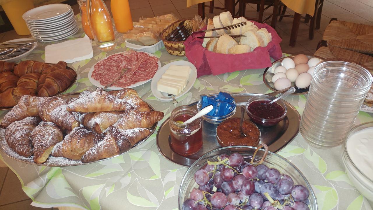 Agriturismo Parco Campofelice Lombardore Екстериор снимка